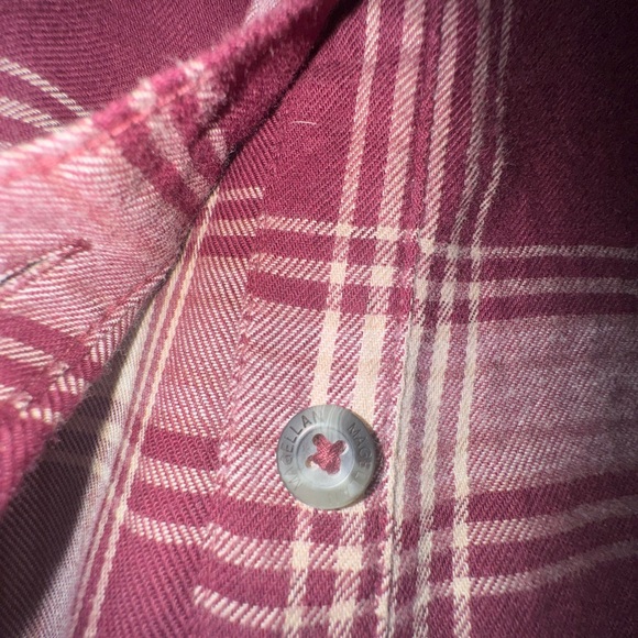 Woman’s Willow Creek Boyfriend Fit Plaid Shirt - Picture 3 of 13